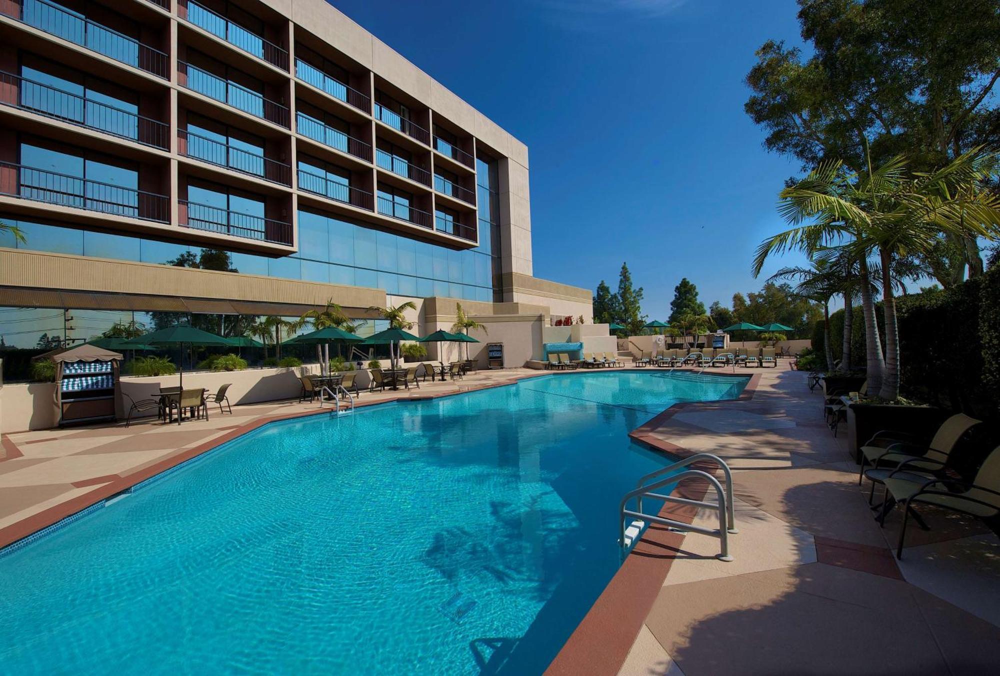 Hotel Hilton Orange County/Costa Mesa Esterno foto
