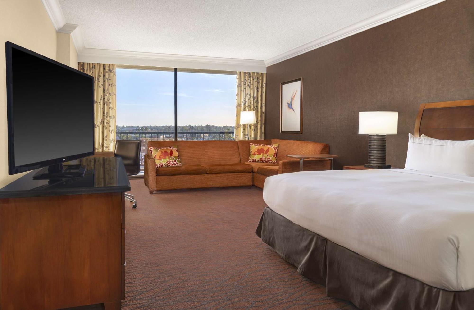 Hotel Hilton Orange County/Costa Mesa Esterno foto