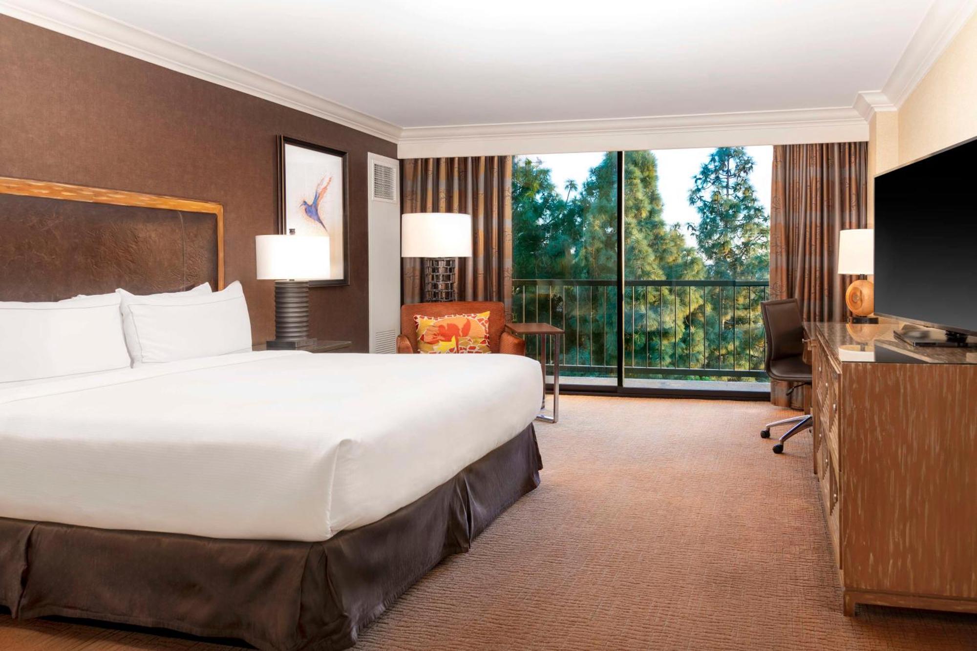 Hotel Hilton Orange County/Costa Mesa Esterno foto