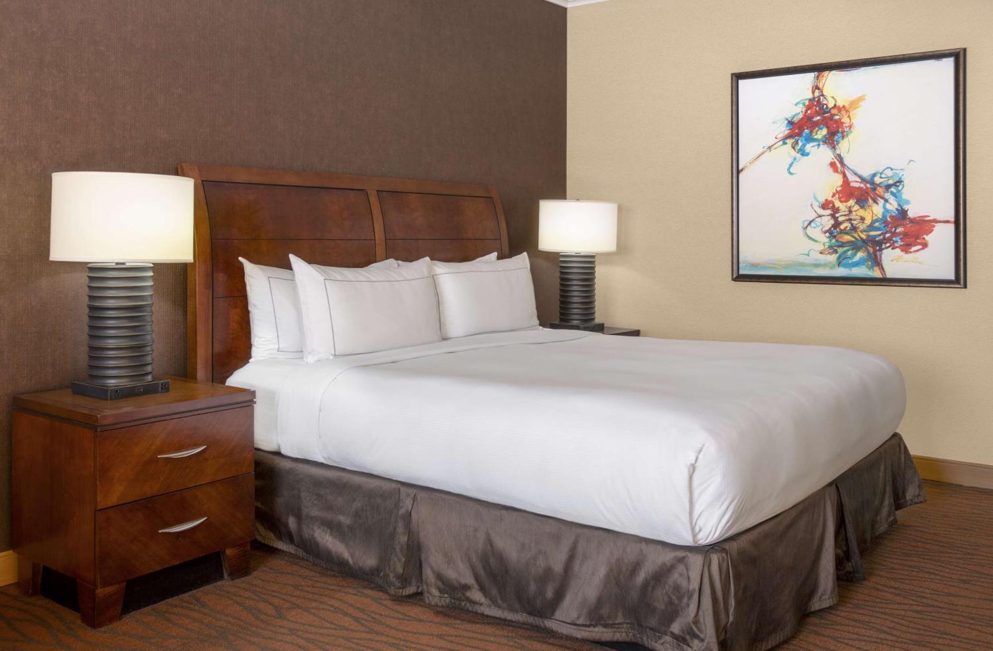 Hotel Hilton Orange County/Costa Mesa Esterno foto