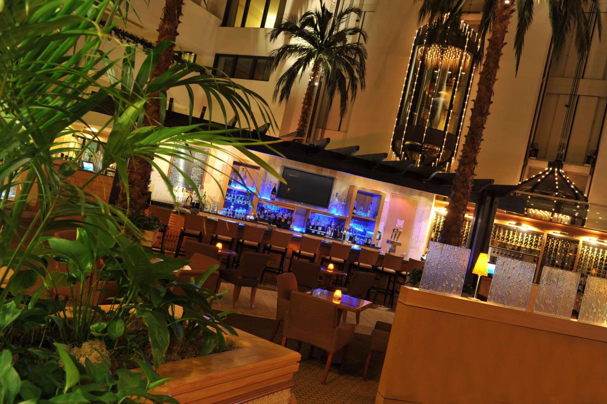 Hotel Hilton Orange County/Costa Mesa Esterno foto