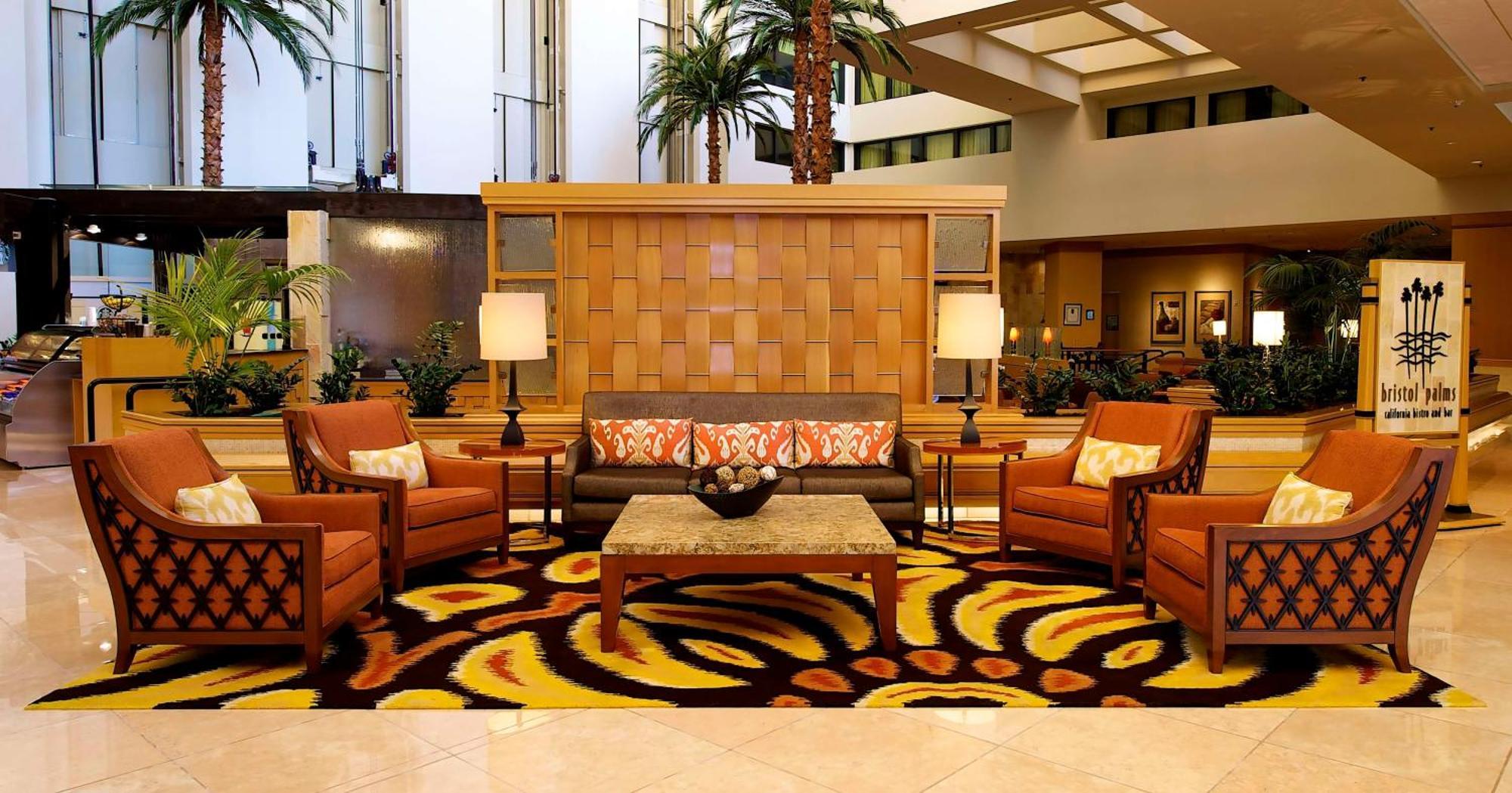 Hotel Hilton Orange County/Costa Mesa Esterno foto